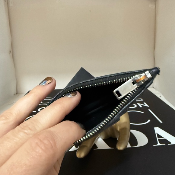 YSL black card holder with flamingo.  GUC. Vintage. - Picture 6 of 8